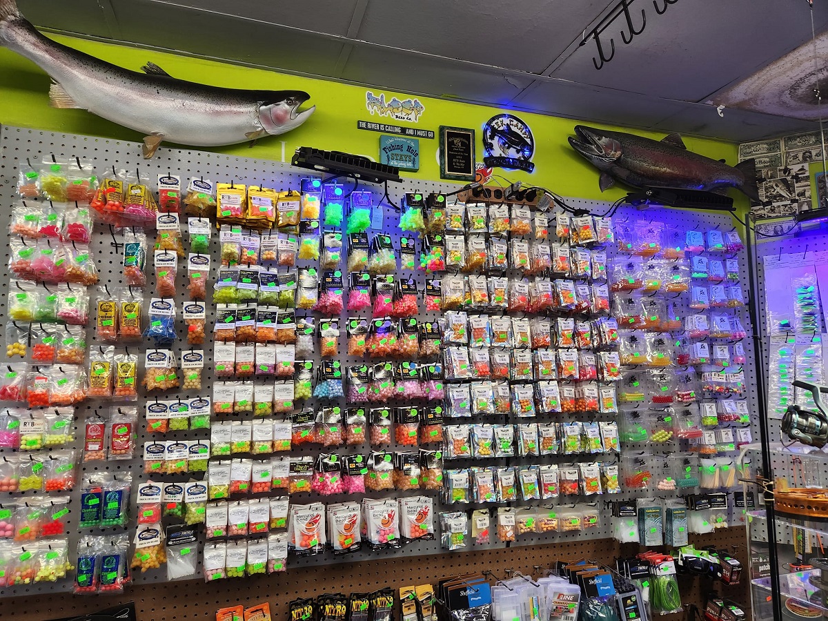  Oswego New York Fishing Tackle Coin Dealer